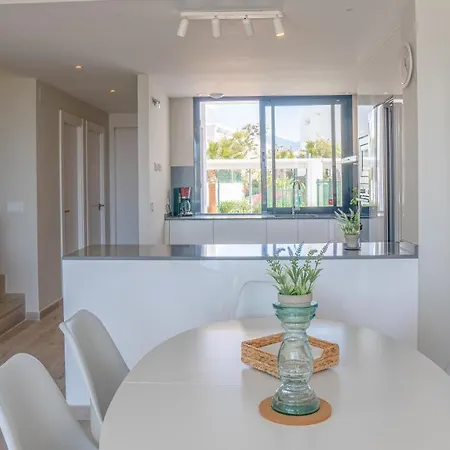 Stunning Villamar, Next To The Beach Fuengirola